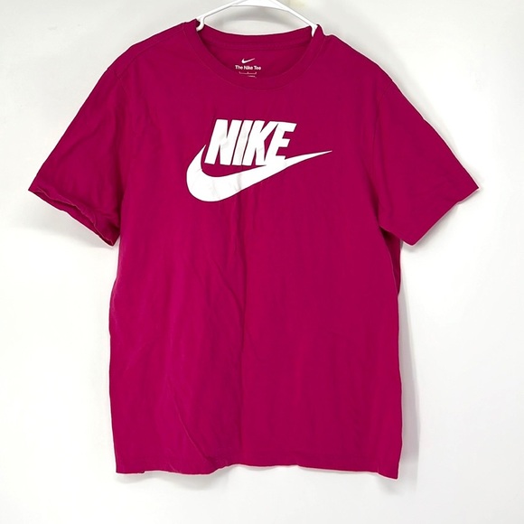 Nike Other - The Nike tee men’s large t shirt